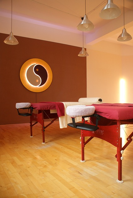 massage, massage room, training