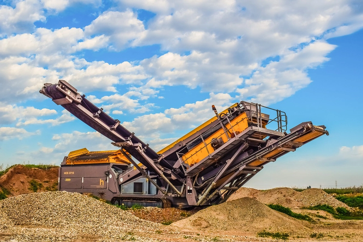 Mining equipment and machinery used in the production of aggregates