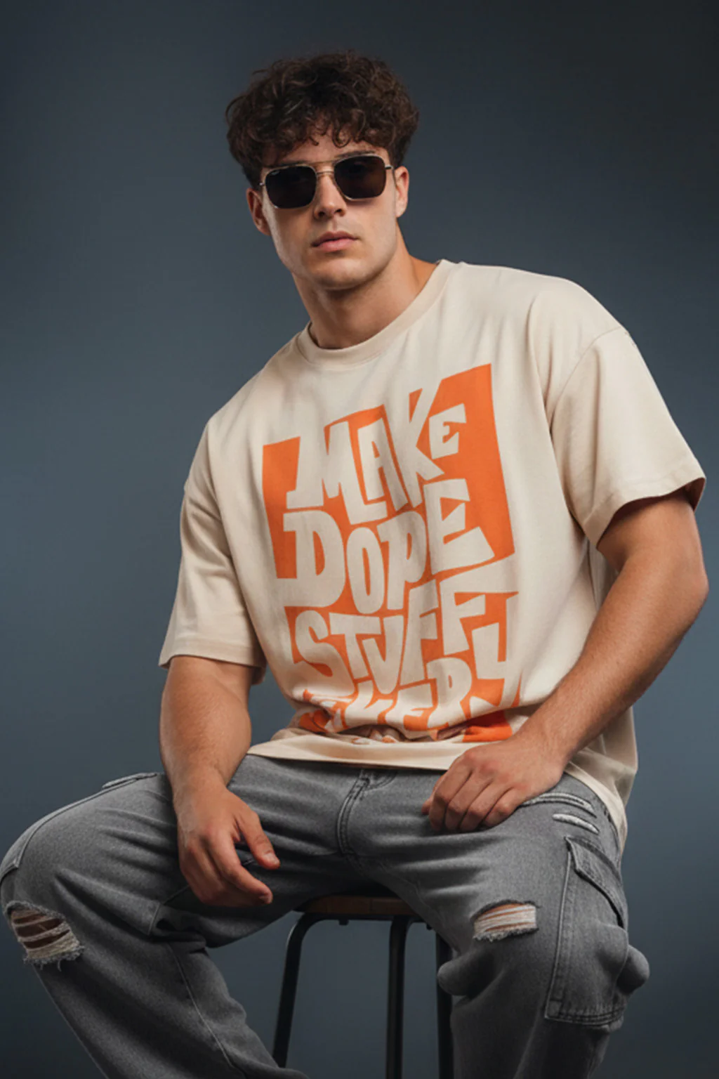 Beige T-shirt