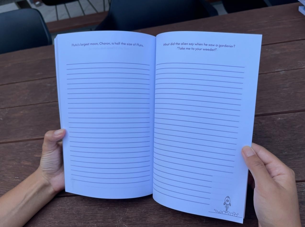 Space themed notebook pages with jokes and flipbook animation