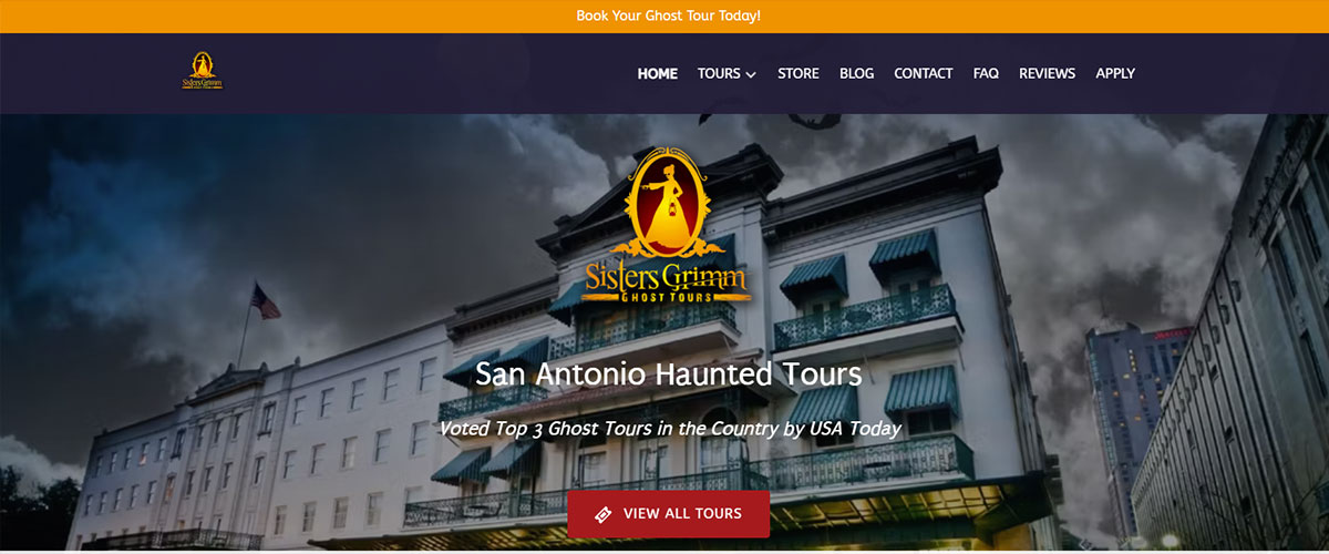 A view of a Ghost Tour in San Antonio, Texas