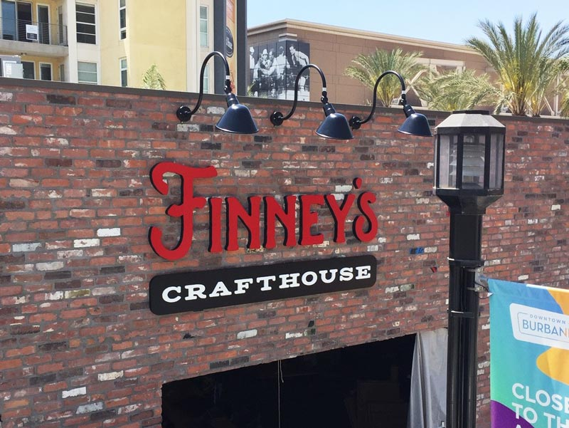 Finney's Crafthouse – Externally lit dimensional letters in Burbank, CA.