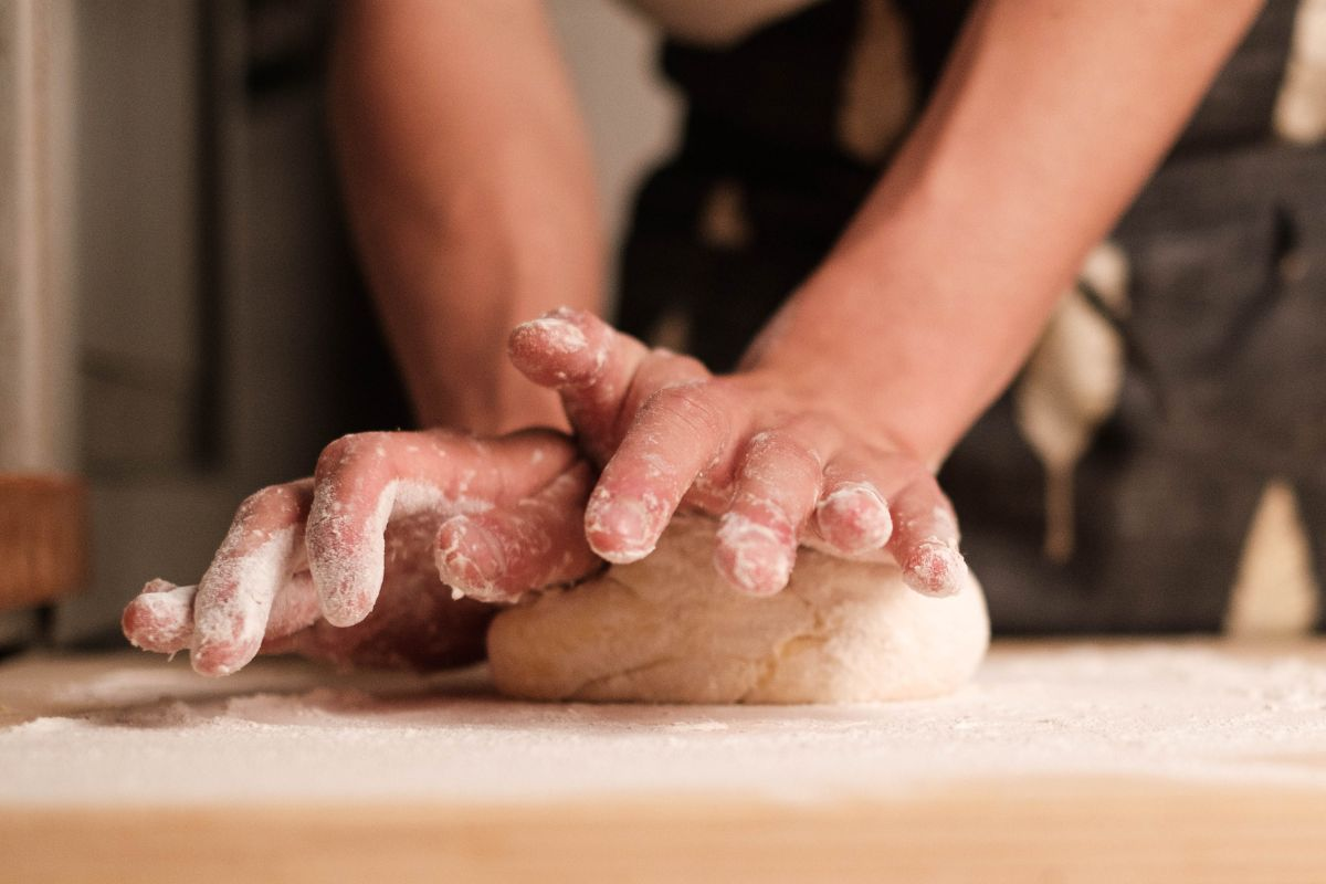 Kneading For An Elastic Dough