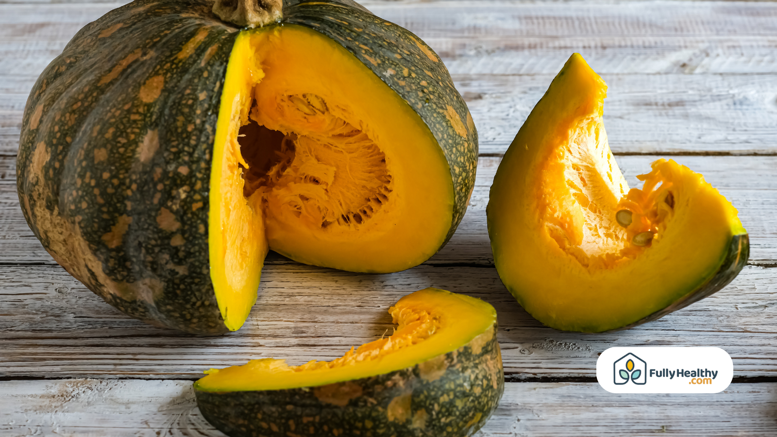 sliced squash showing texture for how many carbs in spaghetti squash