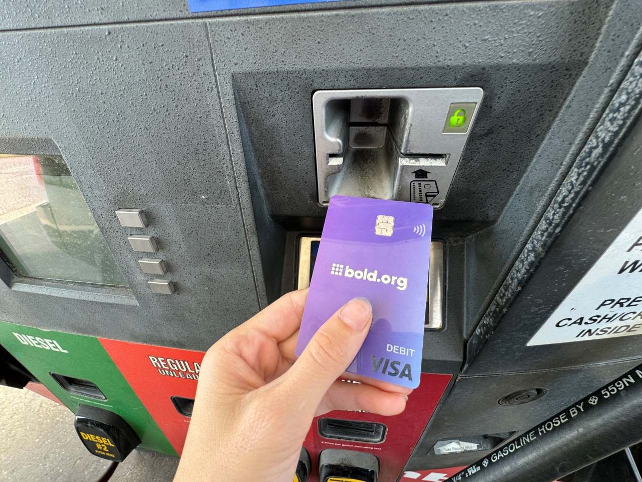 using bold debit card at gas pump