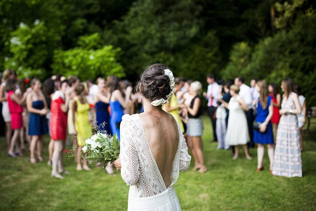 woman, girl, lady wedding, outdoor wedding venues, wedding day, outdoor ceremony, civil ceremonies, exclusive use of the gardens, wedding reception, family run wedding venue