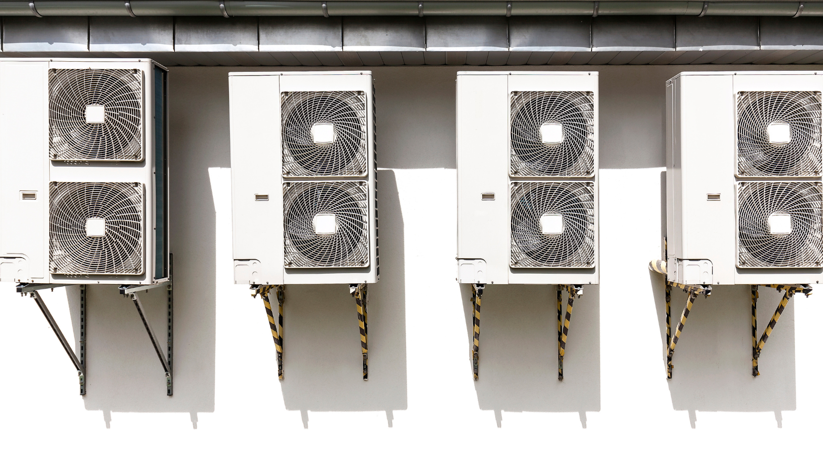 Factors to consider when choosing an AC system for a commercial building