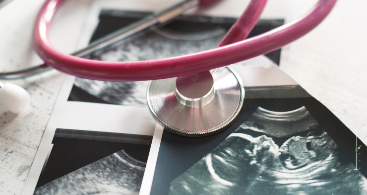 The surrogate base compensation often ranges