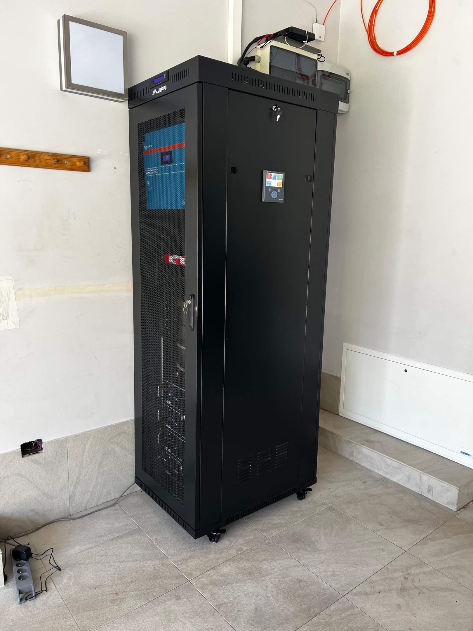 Ceny dynamiczne energii elektrycznej z dodatkowymi udogonieniami w swoich rachunkach - Victron Energy