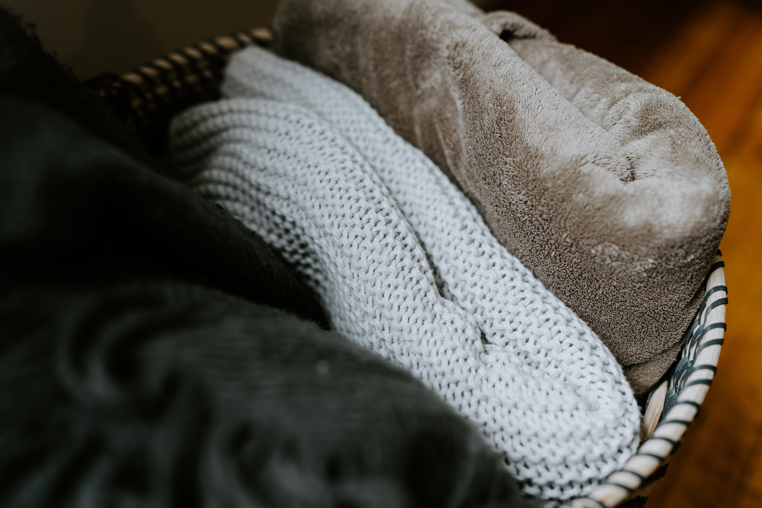 make blankets a part of your Christmas interior design plans