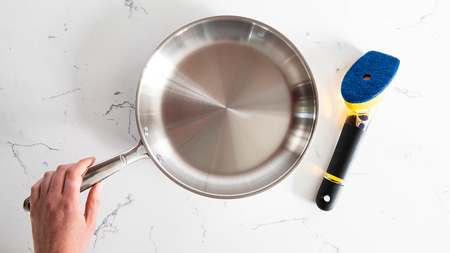 cleaning tips, remove burnt food, cleaning stainless steel cookware