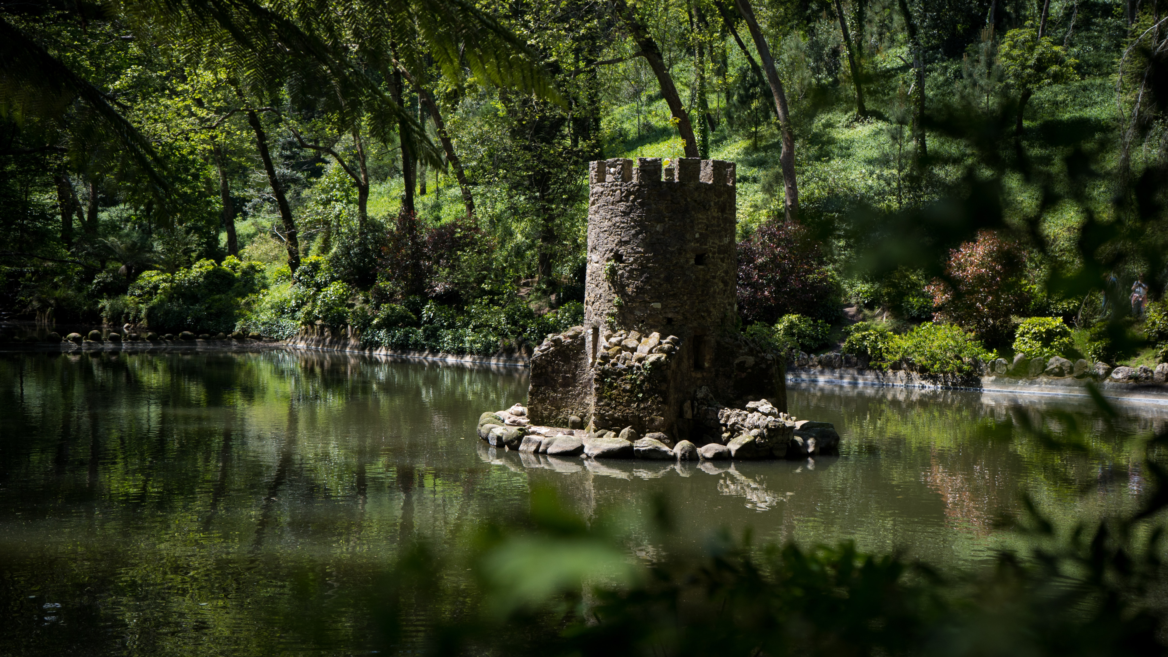 Castle Lake in Palacio da Pena