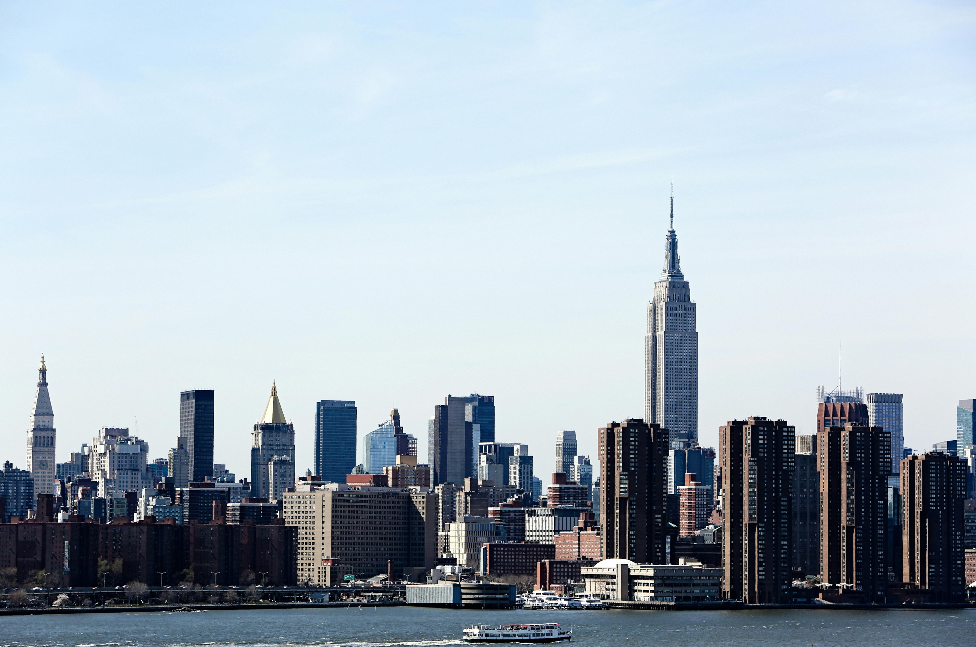 Skyline of New York City, where house flips are common way for real estate investors to make a profit.