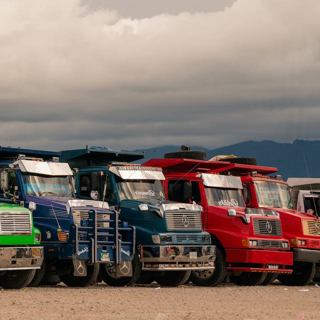 Image of a truck fleet that utilzies heavy-duty truck maintenance software