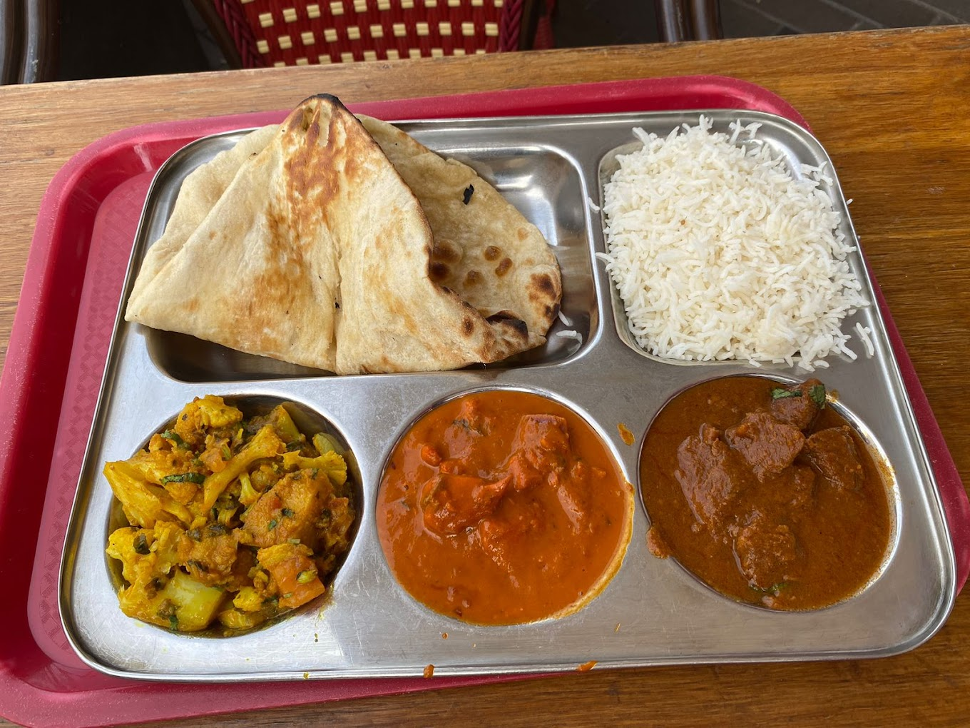 Raj's Corner: Premier Indian Restaurant in Newcastle