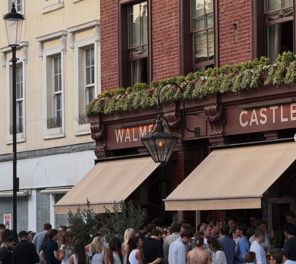 The Prince Bonaparte, Notting Hill - Credit: https://www.instagram.com/bonapartew2/