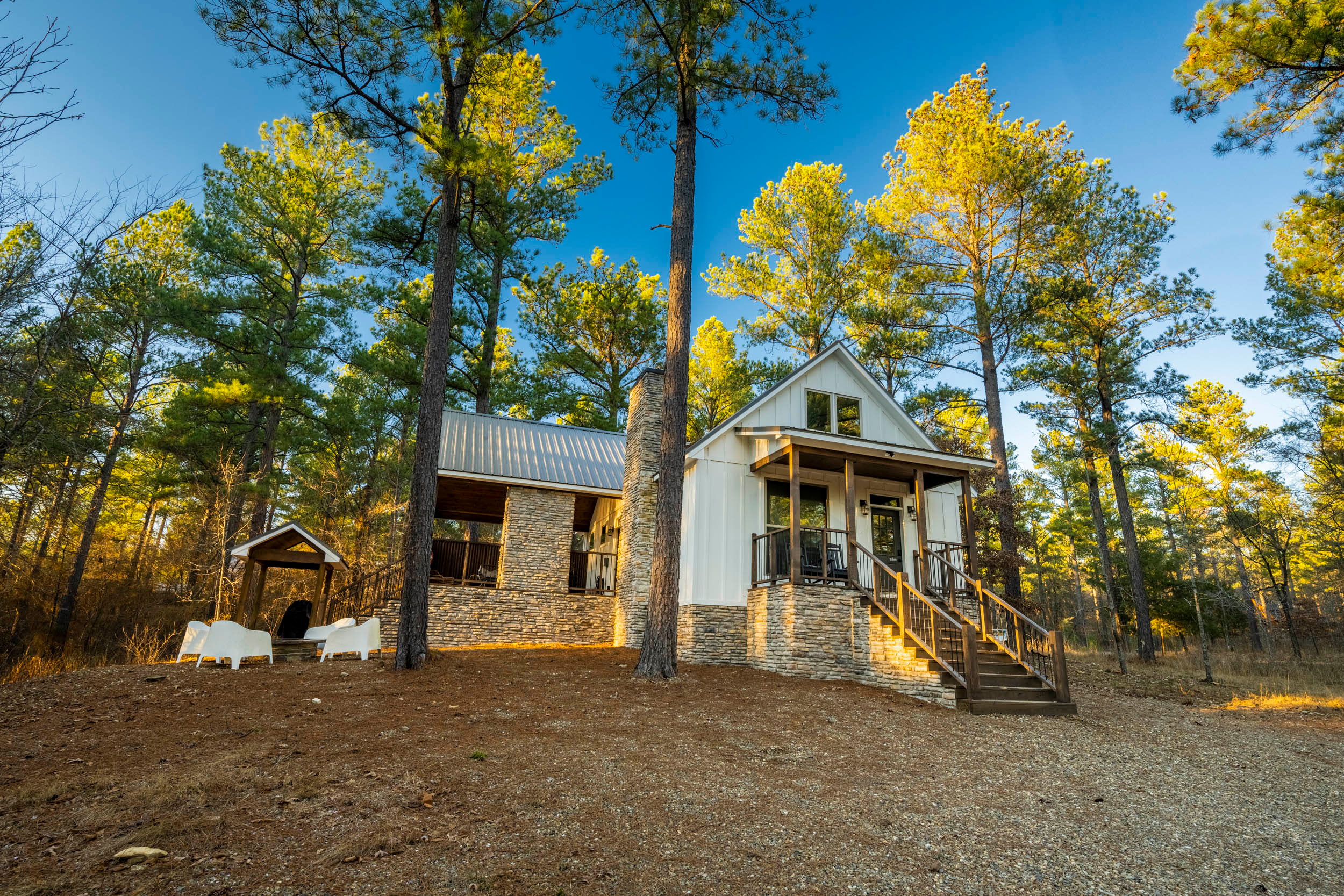 Lantern Hill Cabin in Hochatown, OK