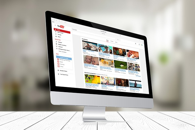 trascrizione video youtube in testo, computer