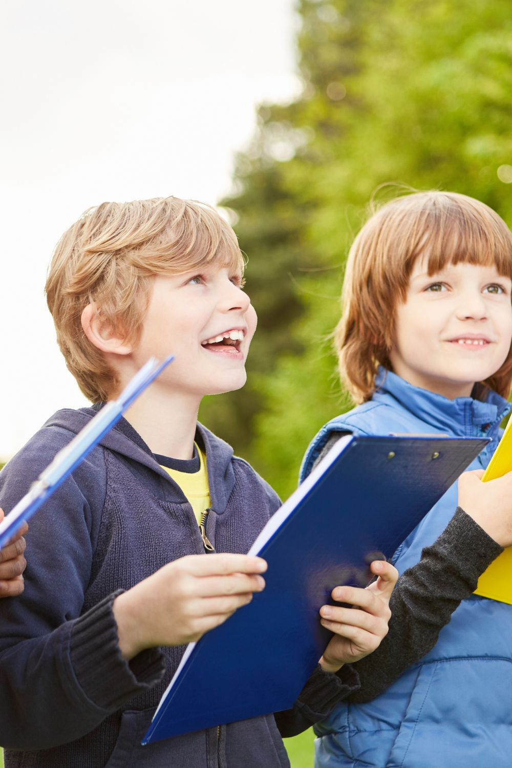 Kids on a treasure hunt