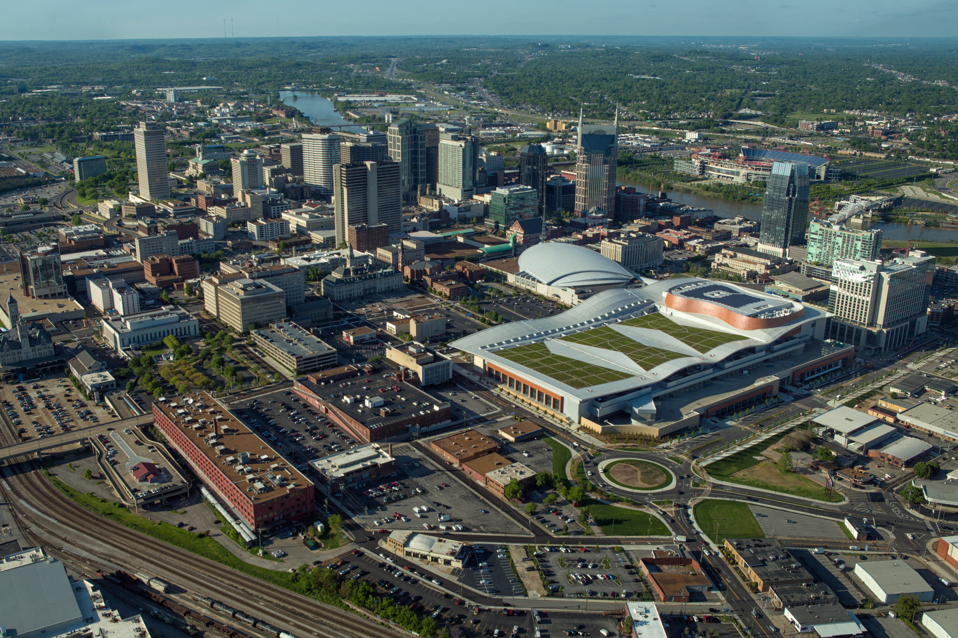 Sky presumption    of Nashville, Tennessee viewing each  rooftops from the southbound  extremity  of the city