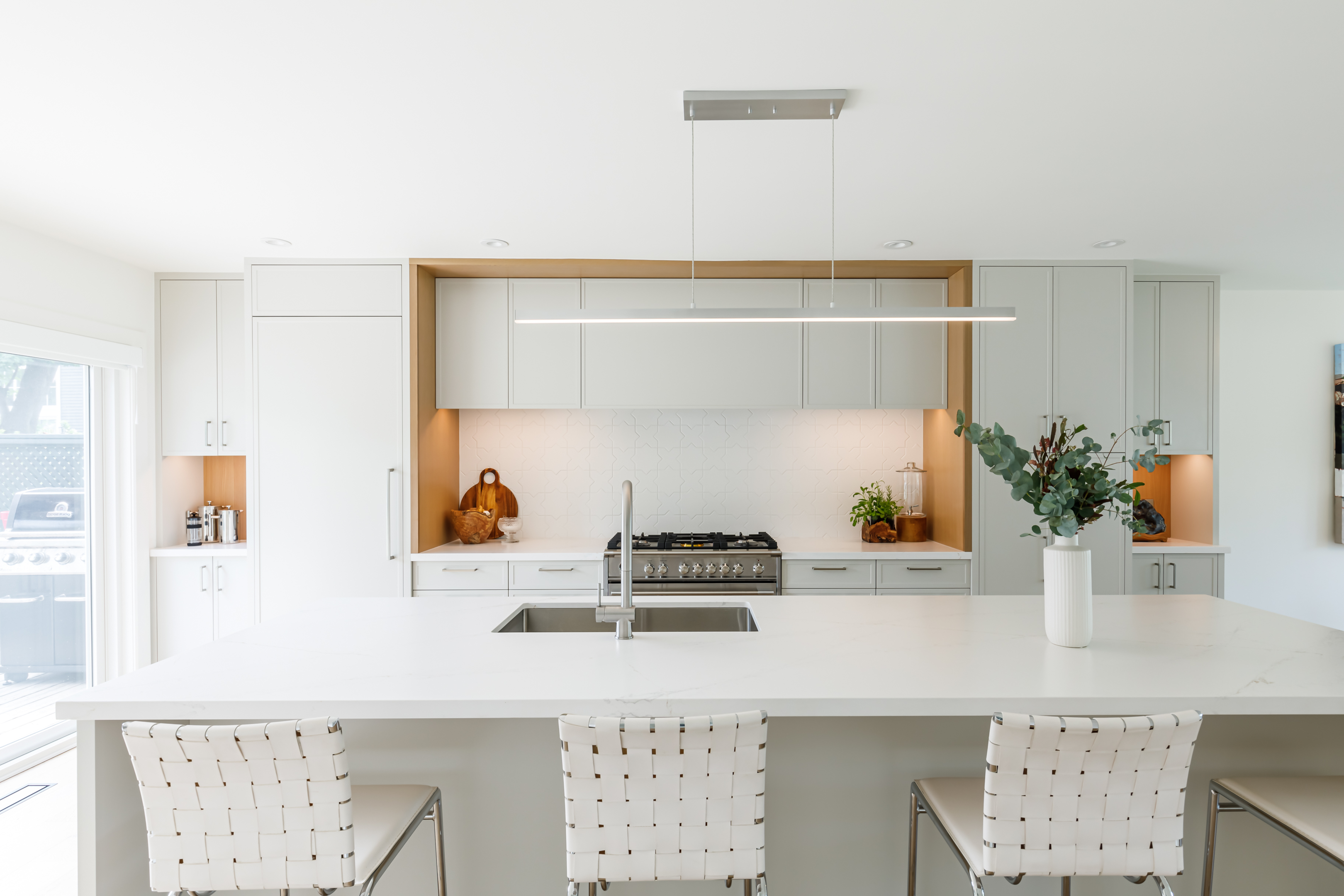 organic minimalist kitchen