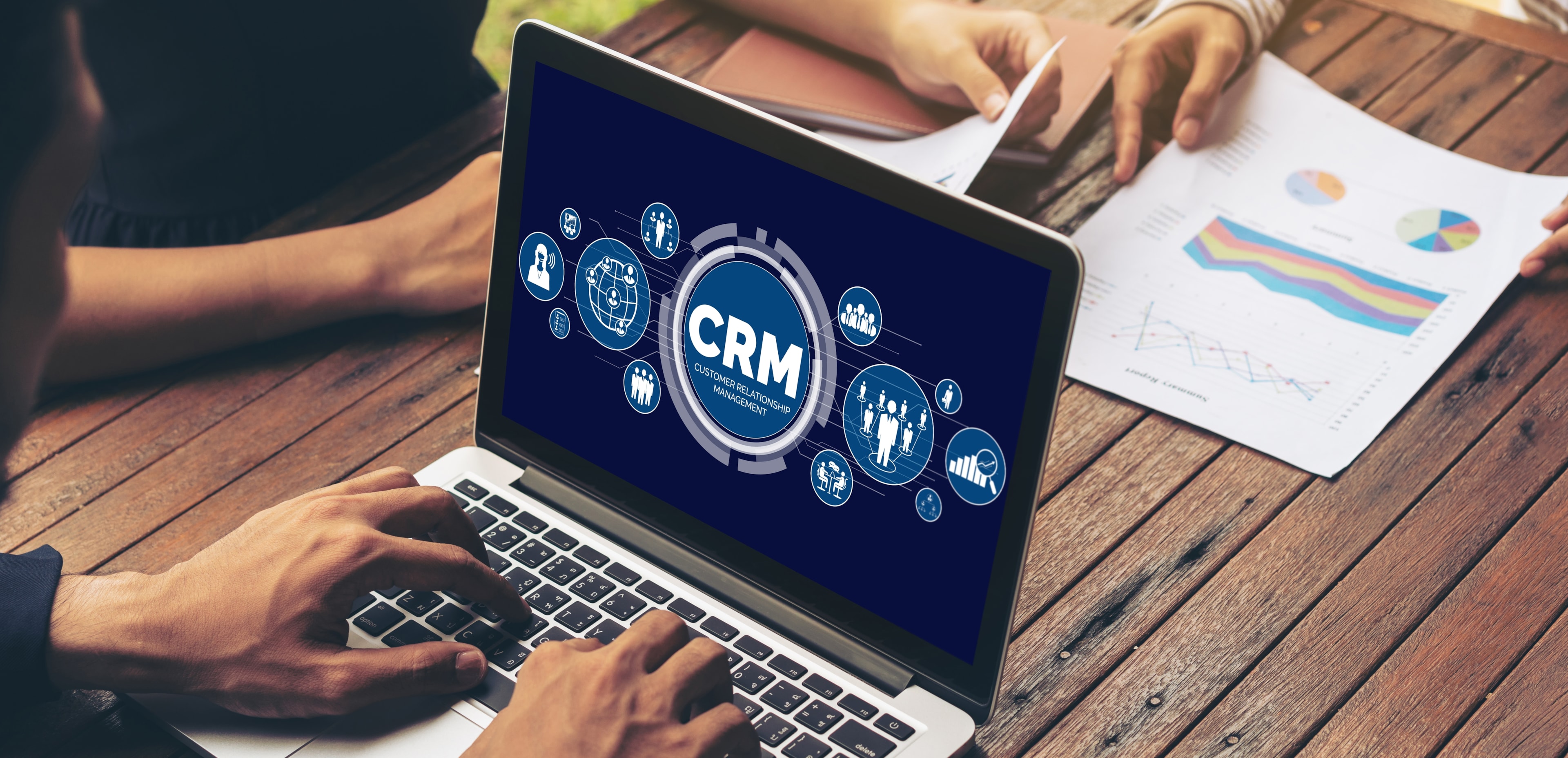 system crm do zarządzania projektami i zarządzania relacjami z klientami