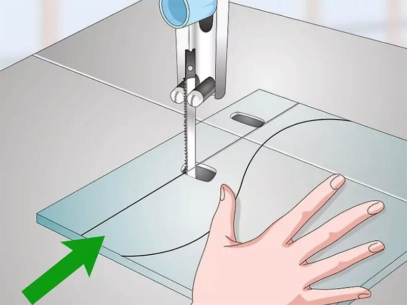 Best guideline to cut acrylic sheet