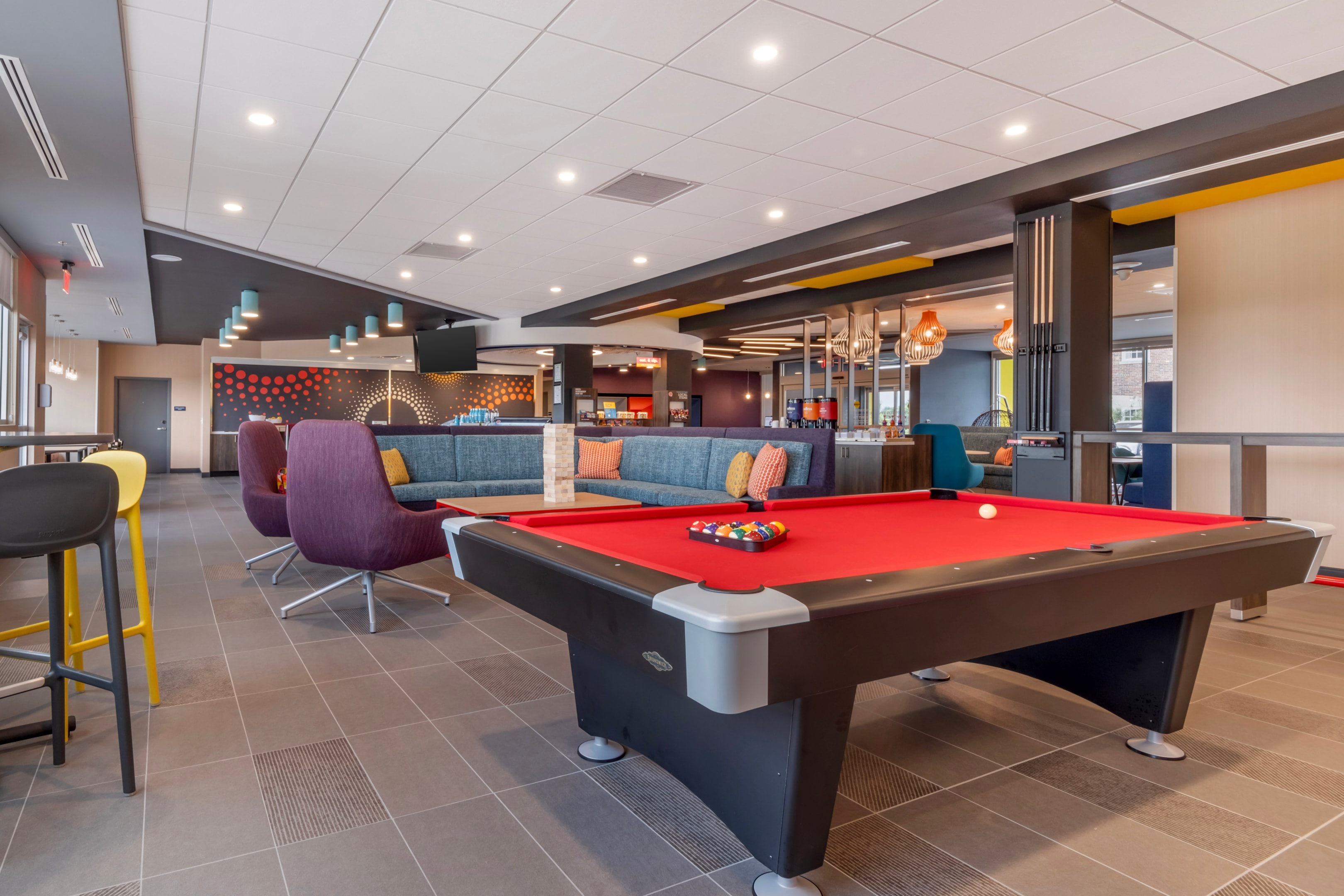 Lobby at Tru by Hilton Lexington Hamburg