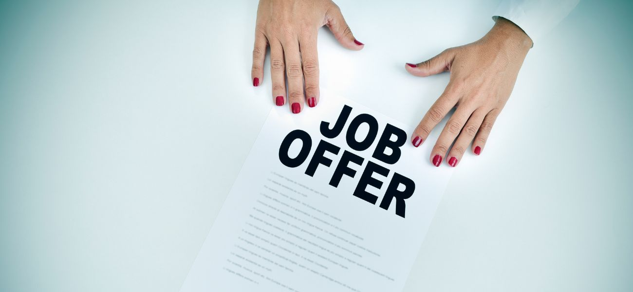 Job offer / Job posting
