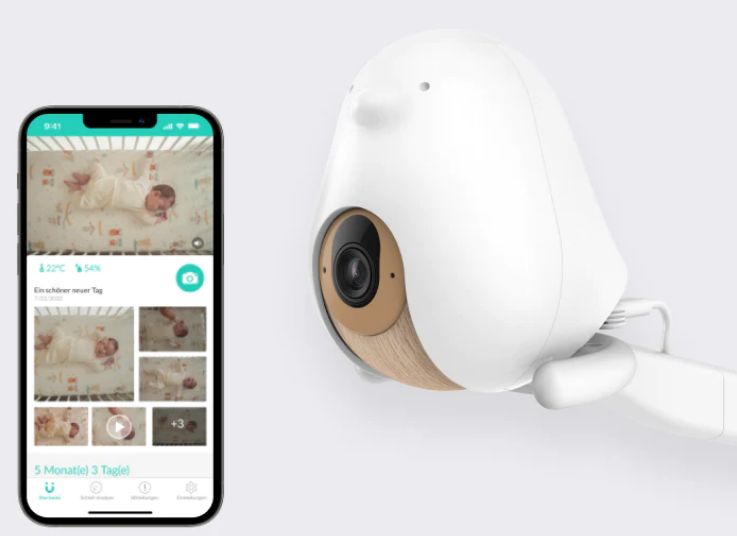 Cubo AI Plus baby monitor with temperature and humidity sensor