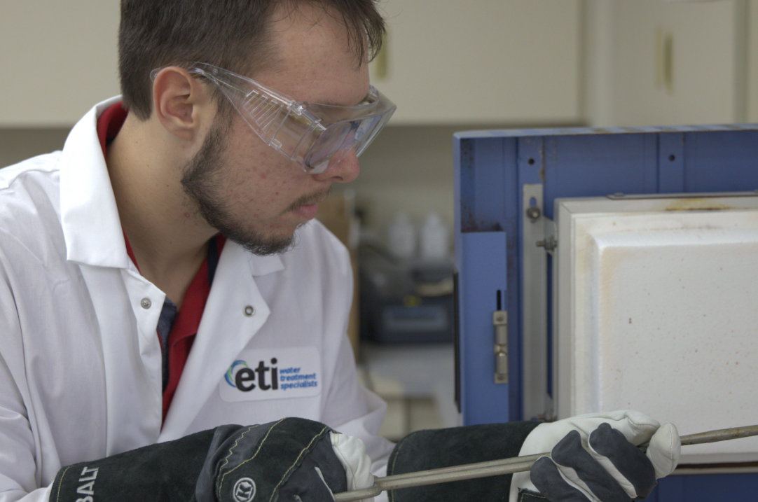 ETI technical specialists perform laboratory analysis to support water treatment professionals in diagnosing system conditions and optimizing treatment programs.
