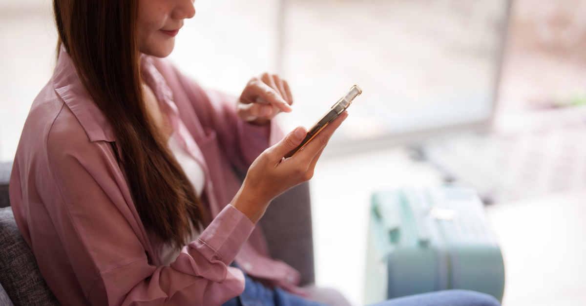 A content creator promoting how to start a successful OnlyFans by sharing a link on social media.