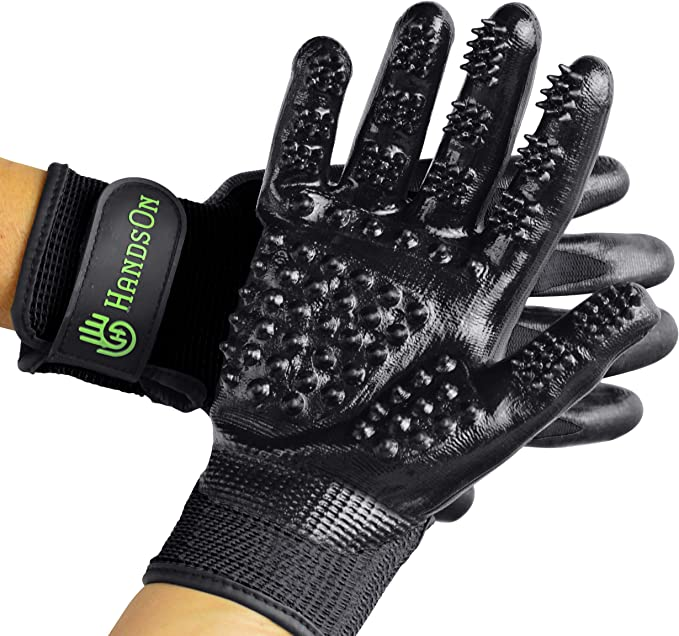 Pet Grooming Gloves by HandsOn