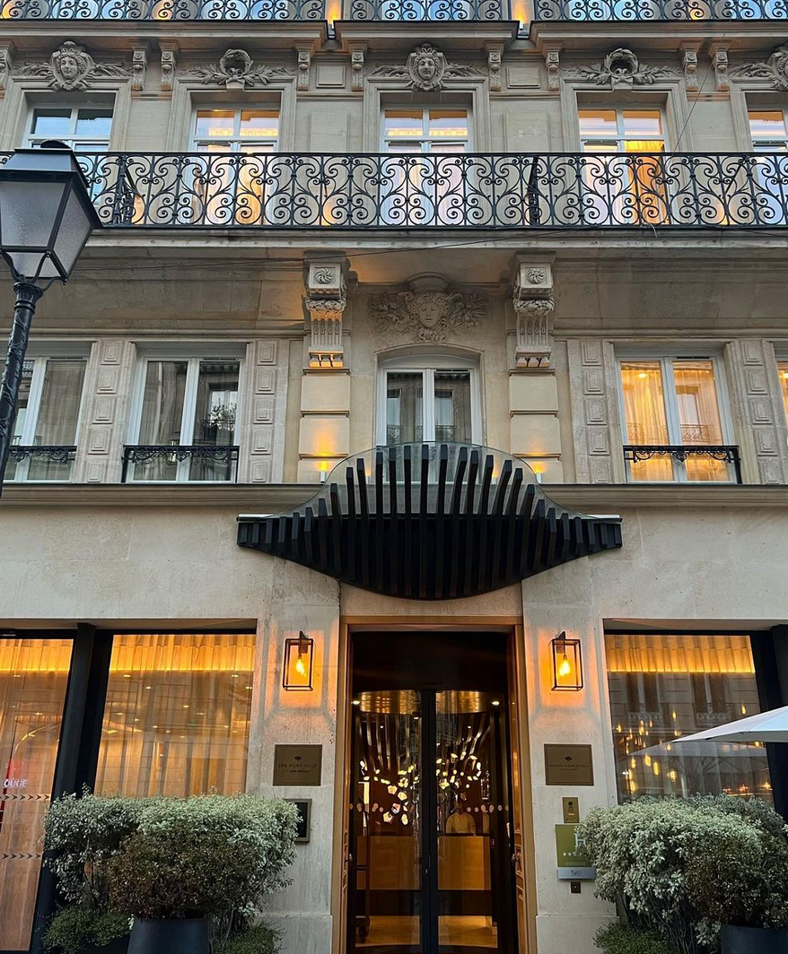 paris 9th arrondissement hotel