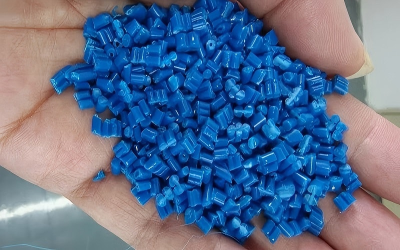 waste recycling pellets