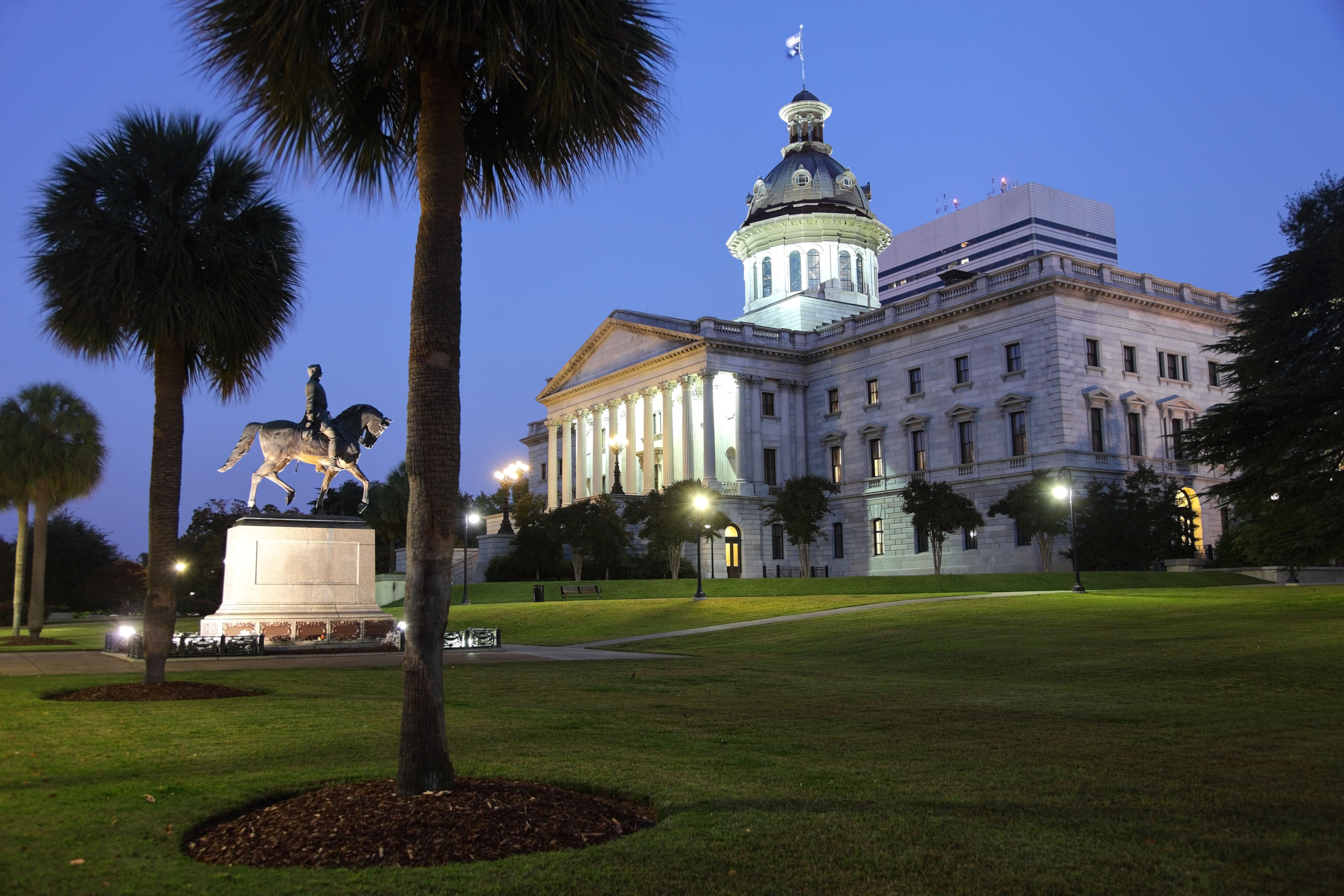 The South Carolina State House is the gathering  lodging  the authorities  of the U.S. authorities   of South Carolina
