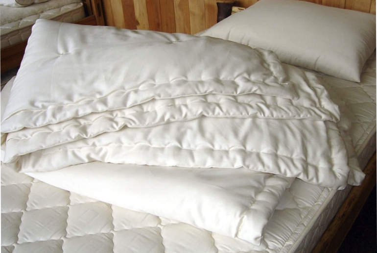 Holy Lamb Organics Comforter