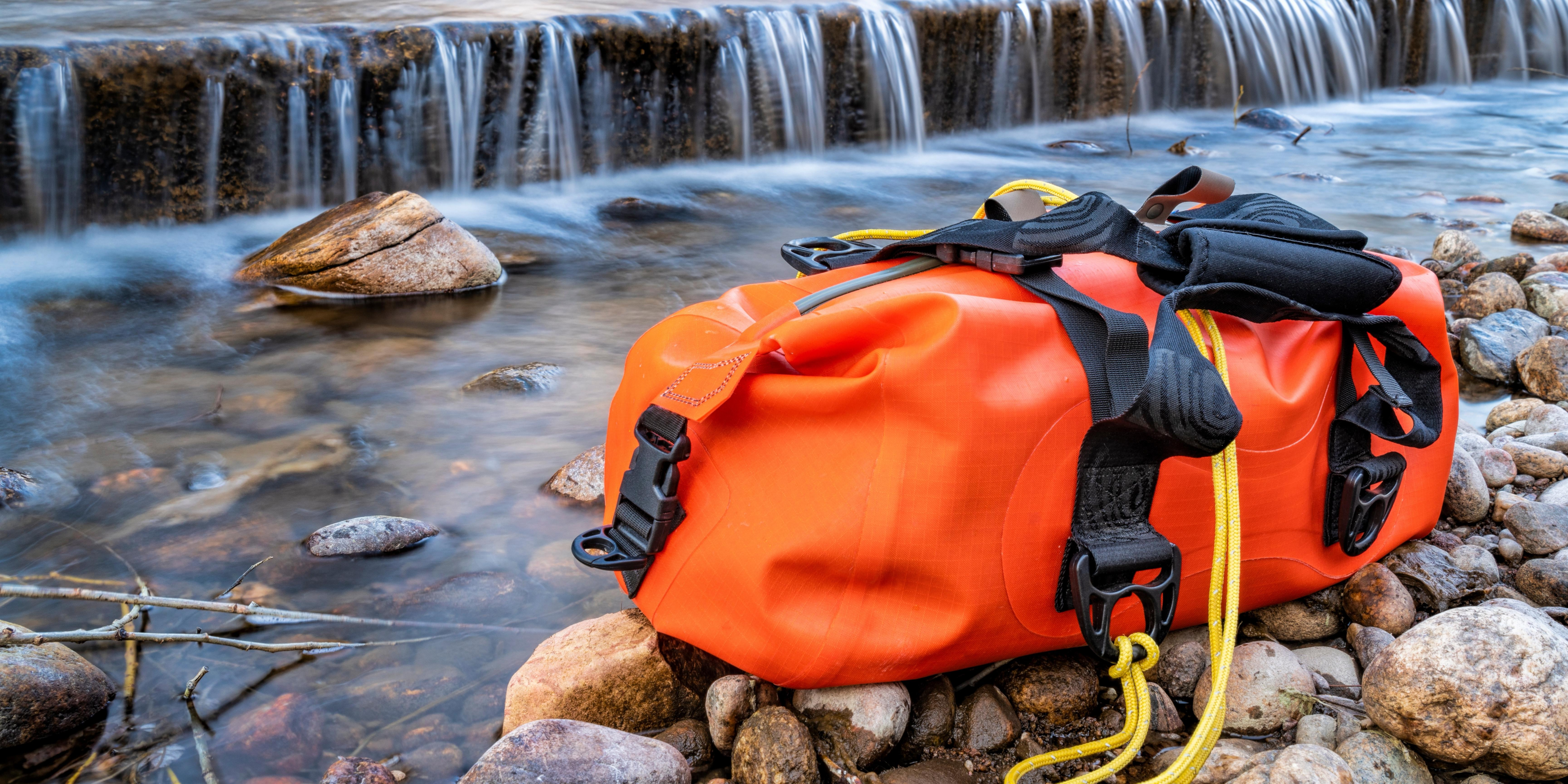 water resistant duffel bag perfect for bad weather