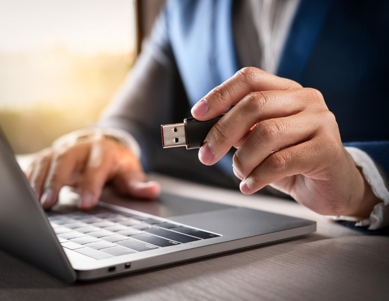 USB flash drives for corporate events - in-person events - virtual events - holiday party - target audience 