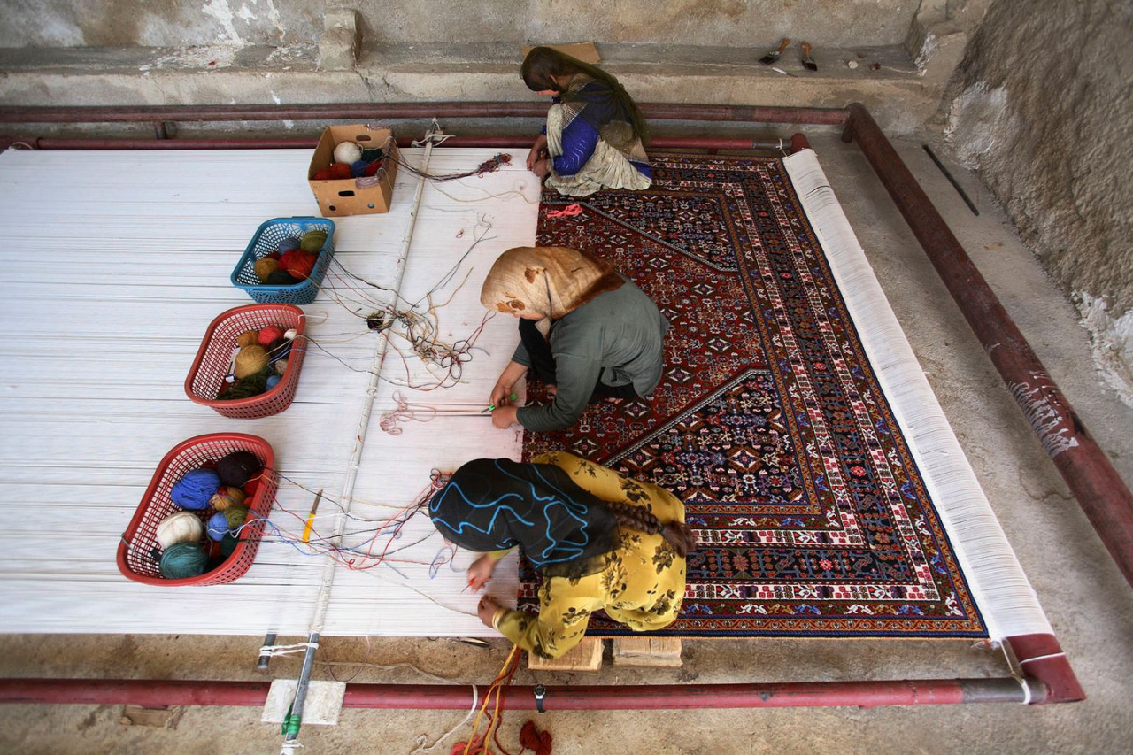 Iran Persian master weavers Northwestern Iran