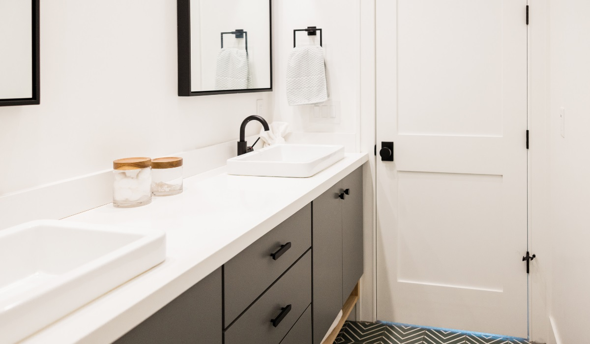 Small bathroom space - modern/traditional mix - white with black hardware collection 
