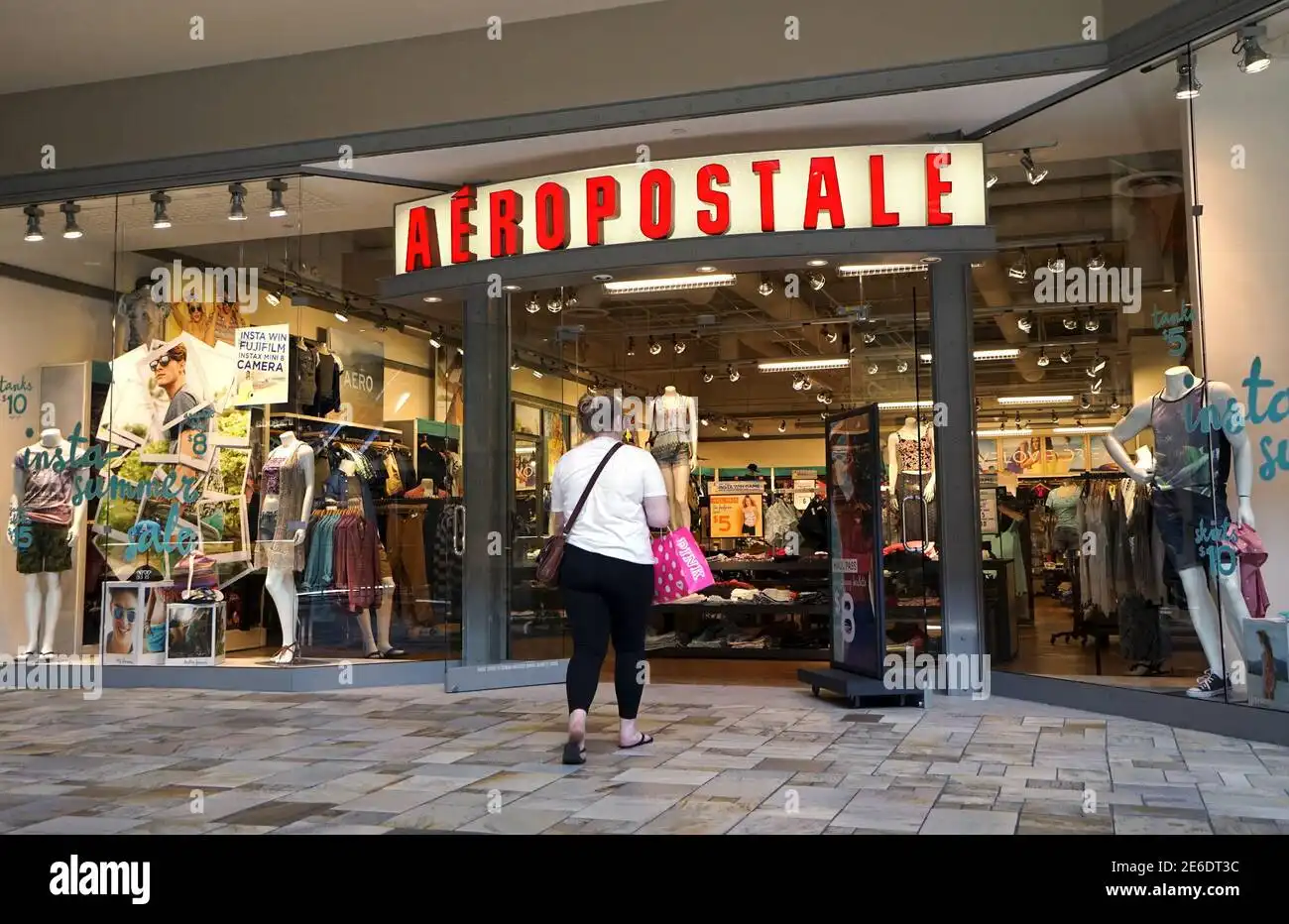Aéropostale to close all 41 Canadian stores as it files for bankruptcy in U.S. | CBC News-personal connection-error code
