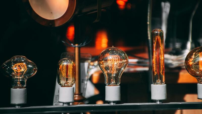 different decorative E14 bulbs
