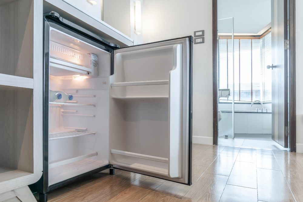 Most upright freezers offer maual defrost