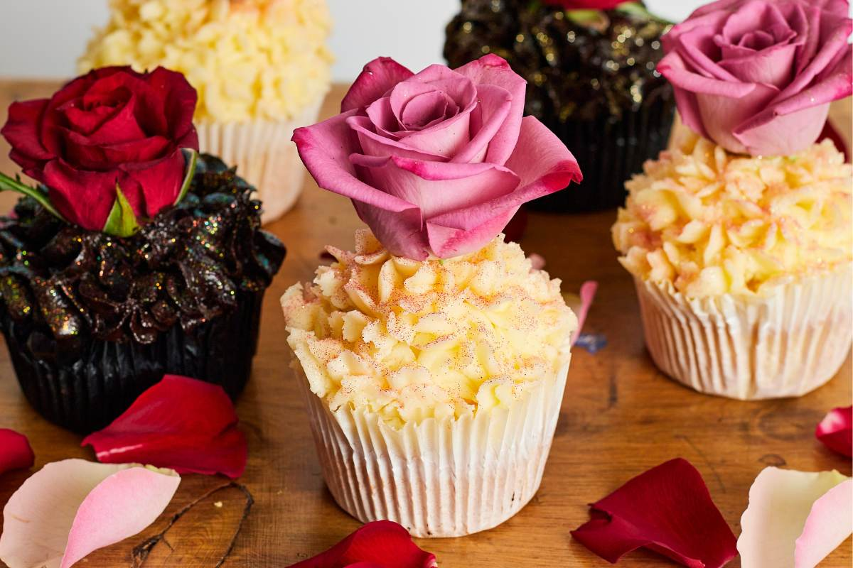 florists creating cupcakes, more orders delivered to your friend with exceptional hampers delivered