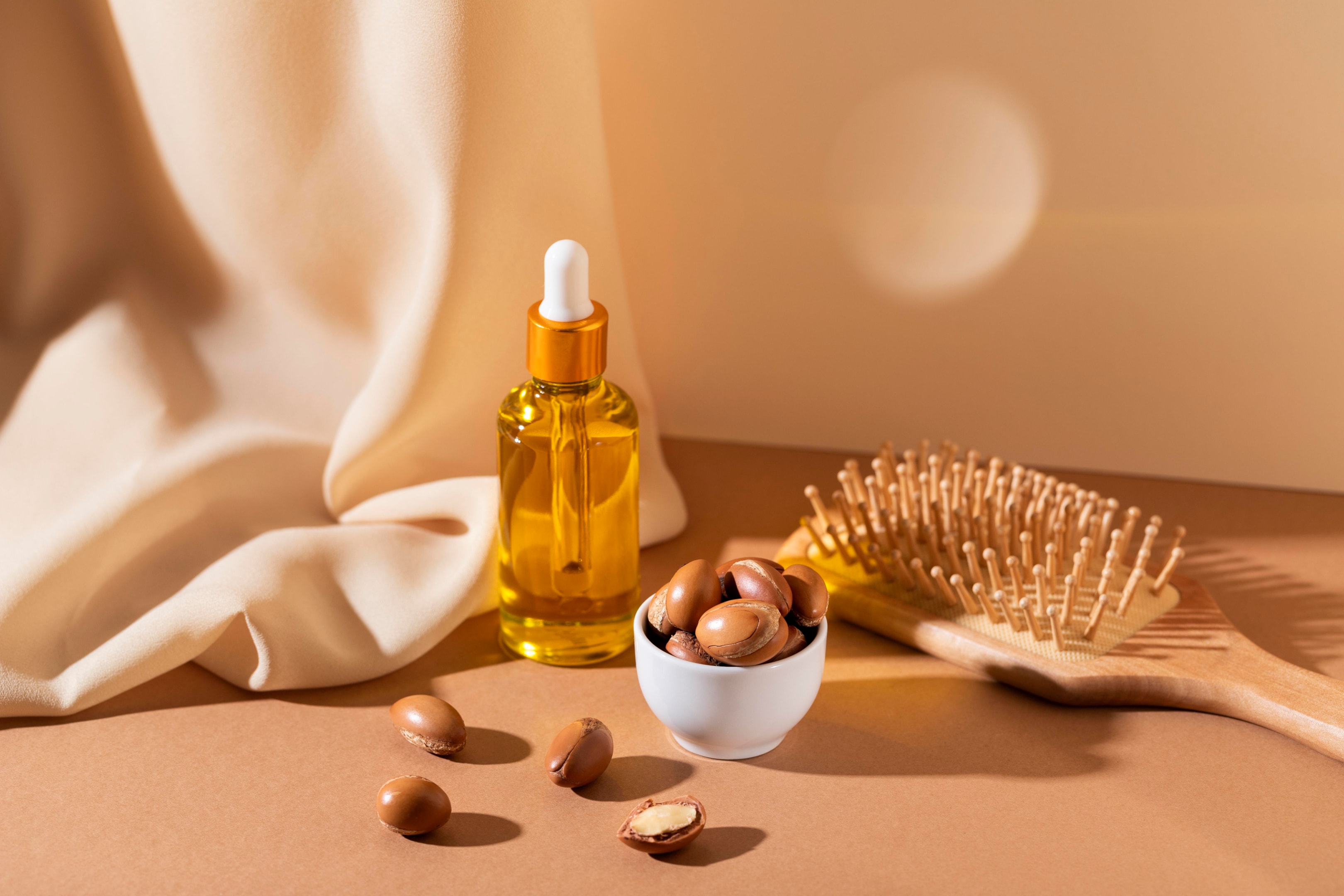 argan oil and brush