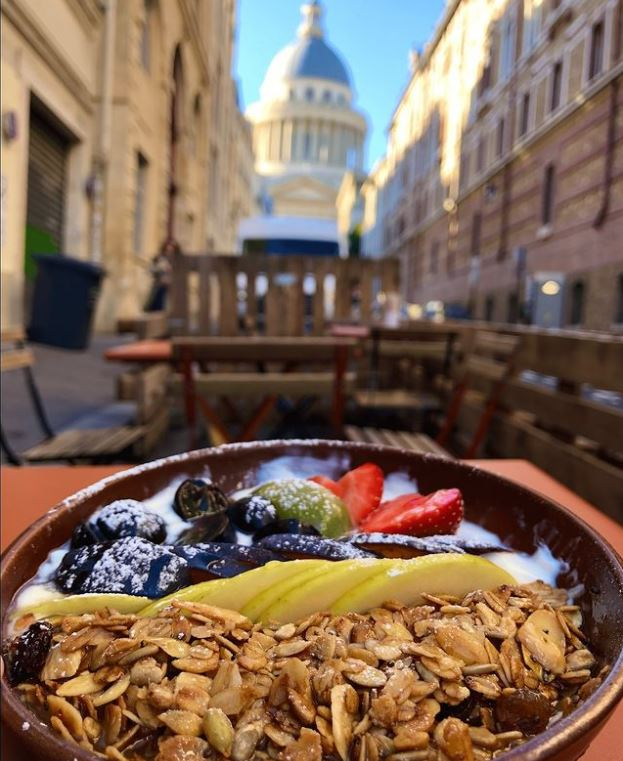 breakfast in Paris