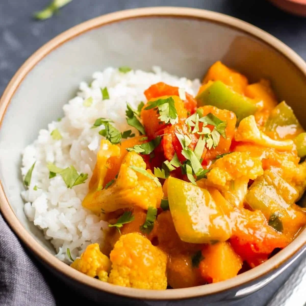 25 Low Fat Vegan Recipes, Classic Butternut Squash Curry