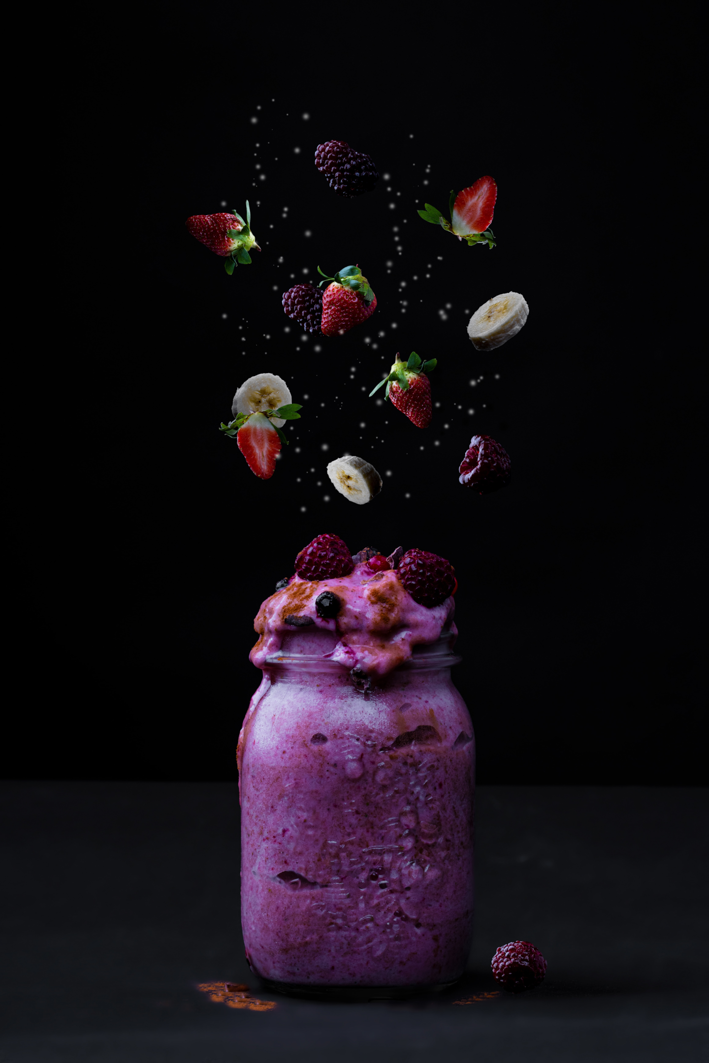 Shake de frutas, uma ótima maneira de consumir a creatina. Foto de Sara Julie, Unsplash.