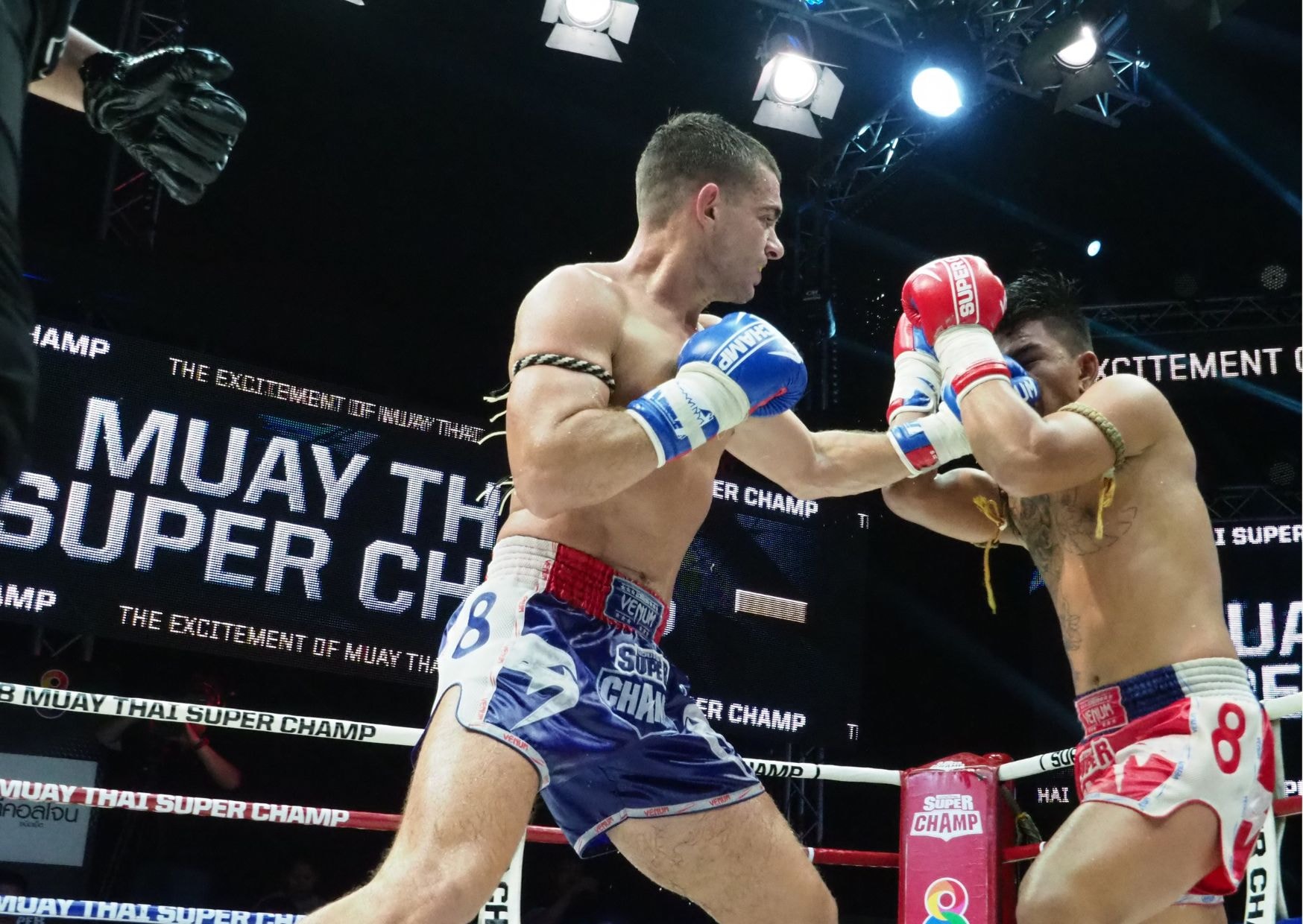 Zawodnicy boksu tajskiego
